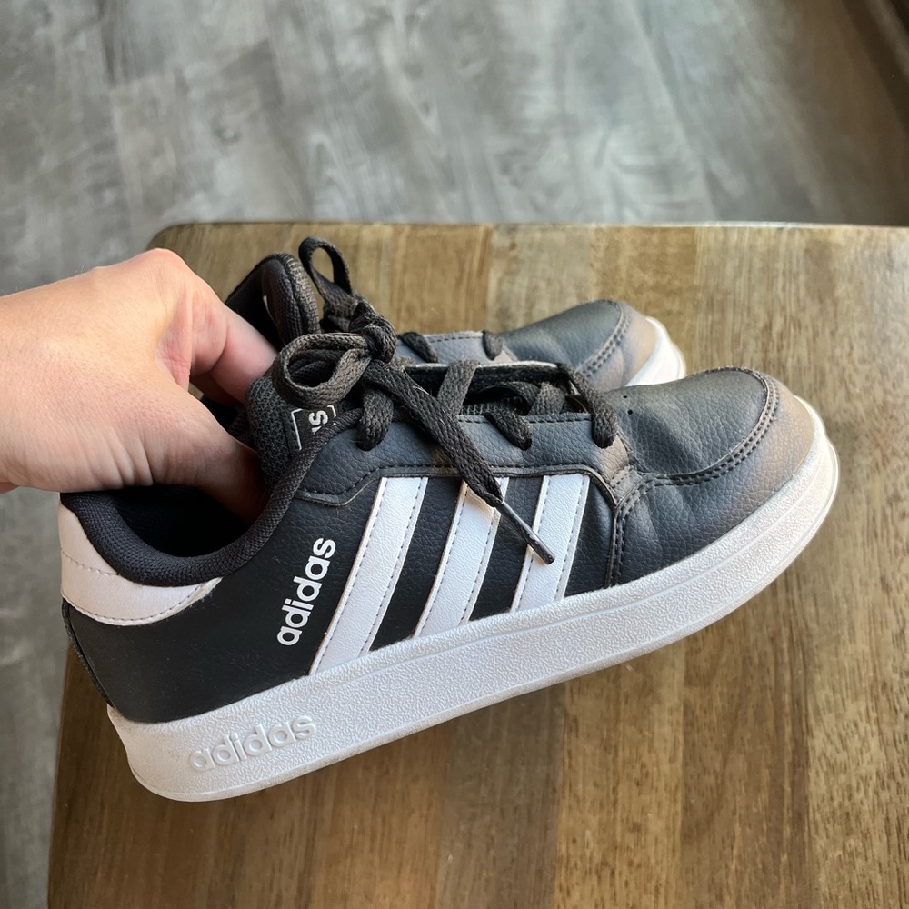 Boy size 1 Adidas